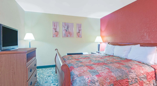 Days Inn Opelika