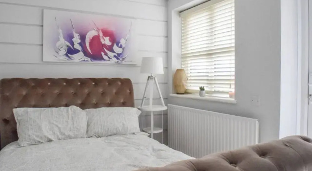 Cosy 2 Bedroom Home, Забронировать Отель Отели Англии 3 звезды, 3*