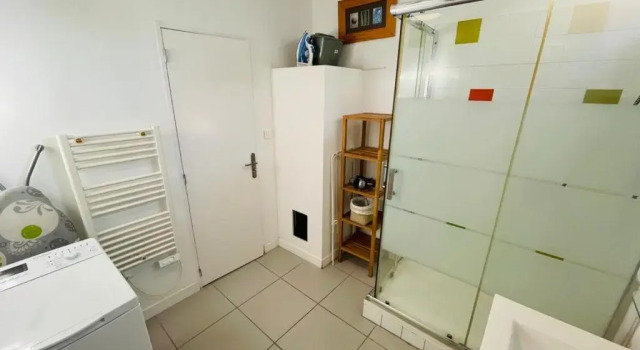Furnished Studio in A Quiet Authentic Area Near All Amenities