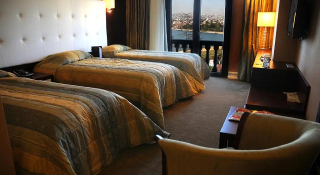 Трёхместный номер Superior с видом на море Paradise Island Hotel