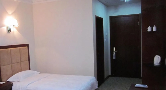 Longquan Shuyuan Hotel - Zhangqiu, Book Hotel Zhangqiu Shandong