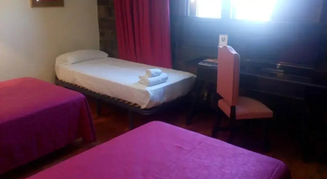 Трёхместный номер Hotel Temple Ponferrada