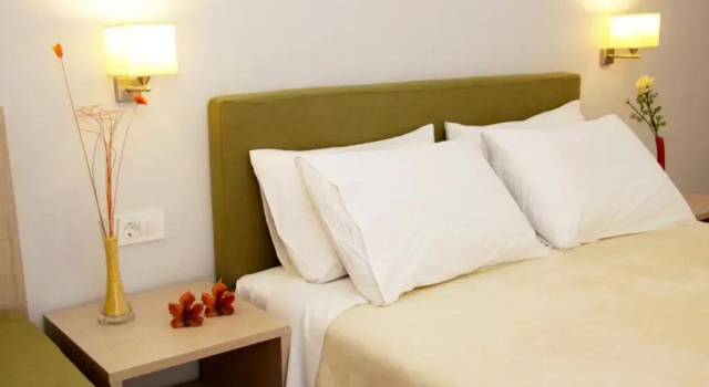 Трёхместный номер Standard с видом на море Golden Beach