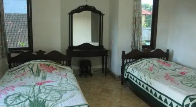 Sunarta House Home Stay