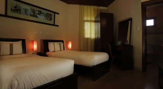 Одноместный номер Deluxe c 1 комнатой с балконом и с видом на сад Abay Minch Lodge
