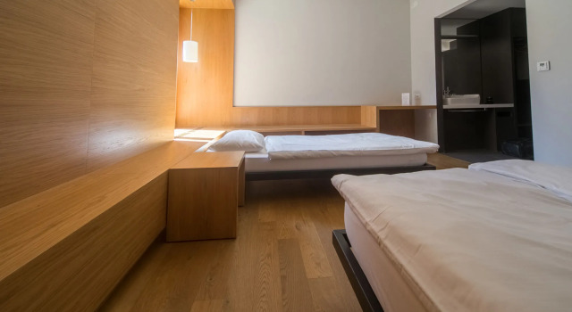 Hotel & Lounge by Hyve Basel SBB