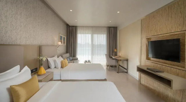 Двухместный номер Executive с видом на бассейн Kabir Hotel & Spa