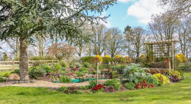 South Lodge - Longford Hall Farm Holiday Cottages, Забронировать Фермерский дом Фермерские дома Англии, Фермерский дом