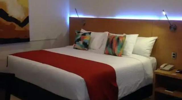 Четырёхместный номер Standard Hit Hoteles Aeropuerto Puebla