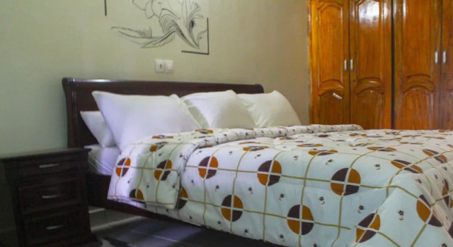 Mabea Beach, Prenota Hotel Yopougon 