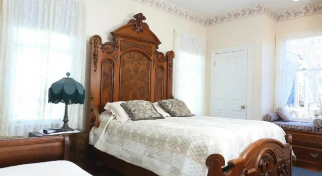 Люкс Beauclaires Bed & Breakfast