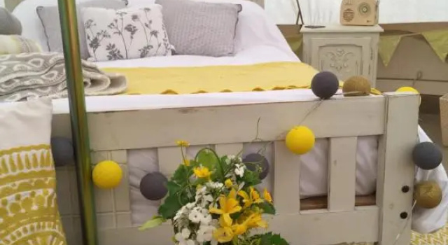 Cefn Crib Glamping, Забронировать Кемпинг Кемпинги и глэмпинги Махинллет, Кемпинг