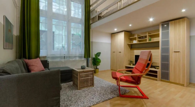 Апартаменты DE LUX Studio Apartment In Historical Quarters