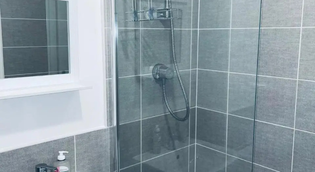 Cosy Family Home - Coventry City Centre - Entire House, Boek Hotel Hotels in West Midlands met parkeren, Parkeren