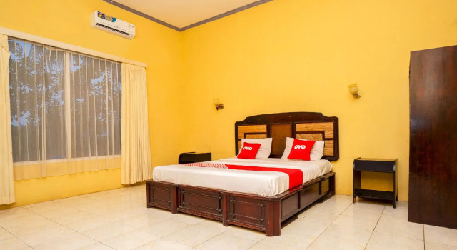 Двухместный номер Standard OYO 1989 Hotel Pelangi Harapan