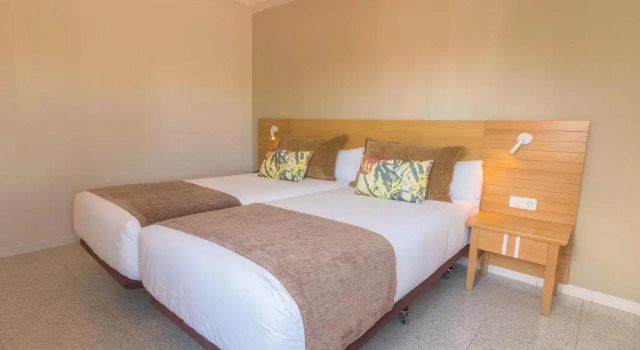 Двухместный номер Standard Hotel LIVVO Koala Garden