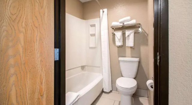 Номер Standard Sleep Inn & Suites Madison West