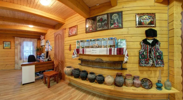 Karpatski Dzherela, Prenota Hotel Hotel a Ivano-Frankovsk con parcheggio, Parcheggio