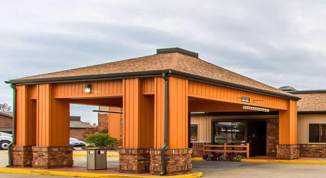 Номер Standard Quality Inn & Suites Marion