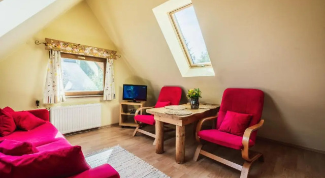 Nasza Chata - Pokoje i Apartamenty, Book Hotel Hotels in Tatras with Parking, Parking