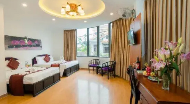 Люкс с видом на город Eden Hue Hotel