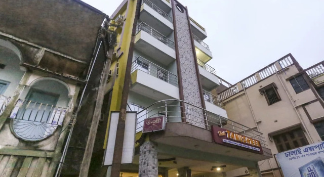 Hotel Tanushree by OYO Rooms, Prenota Hotel Hotel a Tarapith con colazione, Colazione