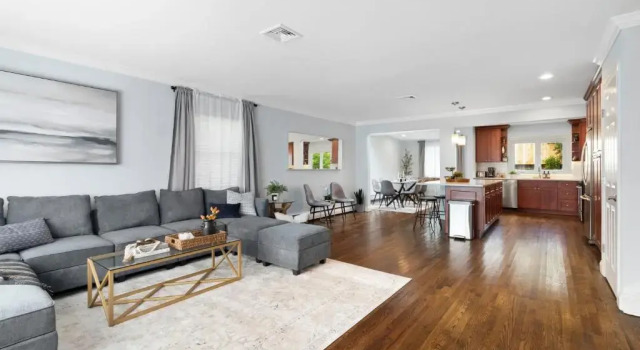 Коттедж New Stylish Beach Home near Stamford Downtown/Cove Beach/ 40 min to NYC