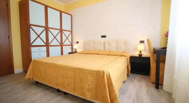 Номер Economy Continental B&B City Hotel
