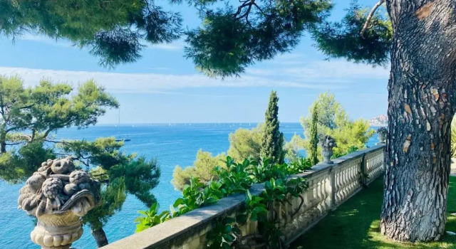 Апартаменты с 2 комнатами Sea View Suite Apartment In Historic Villa, Exclusive Experience