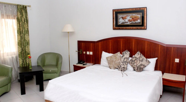 Princeville Hotels