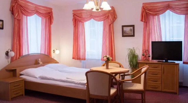 Номер Standard Pension Inge