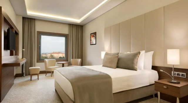 O podwyższonym standardzie dwuosobowy pokój Ramada by Wyndham Yalova