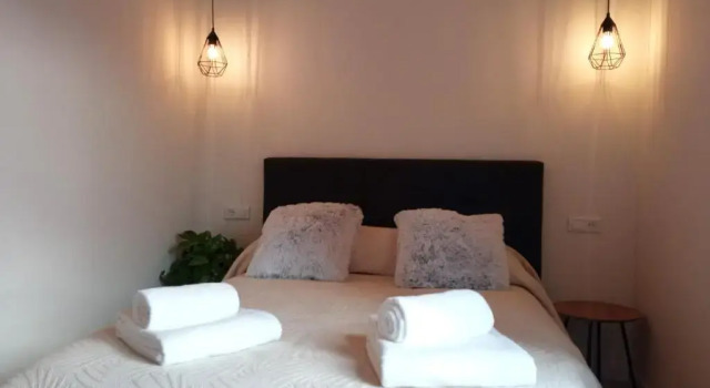 Трёхместный номер Standard с балконом La Villa del Sastre