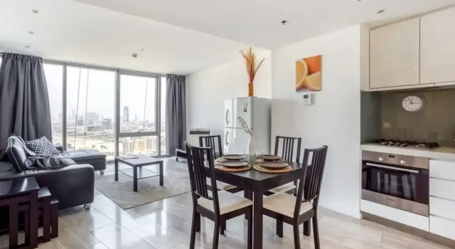 Comfy Studio in D1 Tower With Views of the Creek
