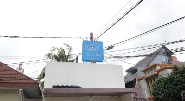 Airy Eco Radio Dalam Antene Tiga 10 Jakarta, Rezervasyon Otel Kebayoran Baru Cakarta, Blok A yakınında