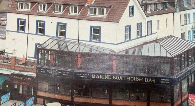Апартаменты Marine Boathouse View Apartment