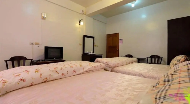 Номер Standard Plum Inn 2