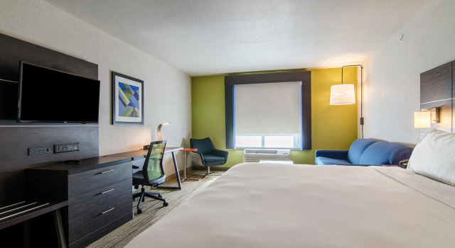 Двухместный люкс Holiday Inn Express & Suites - Atchison by IHG