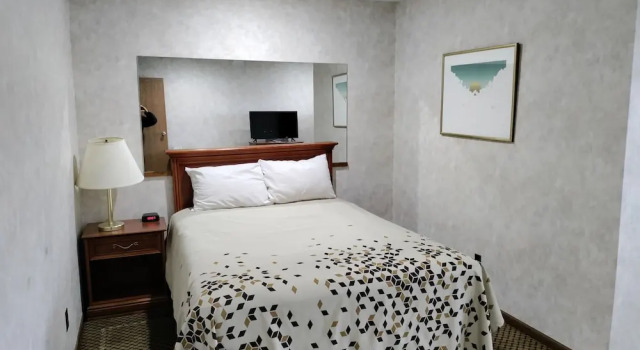 Люкс Deluxe Indian Hills Inn & RV Park