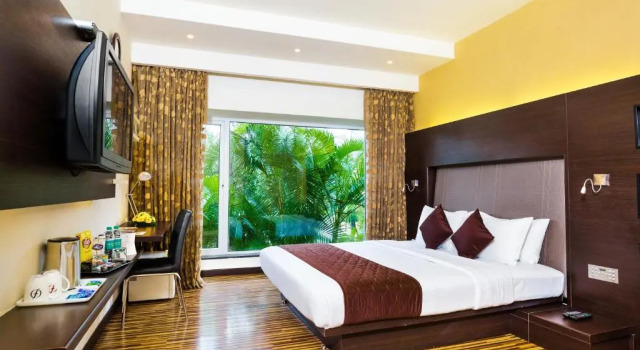 Двухместный номер Deluxe Flora Airport Hotel and Convention Centre Kochi