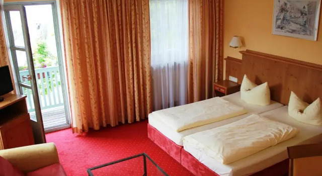 Двухместный номер Standard с видом на озеро Hotel Seehof