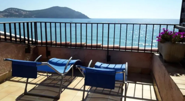 Трёхместный номер Standard с видом на море Hotel Chanteplage