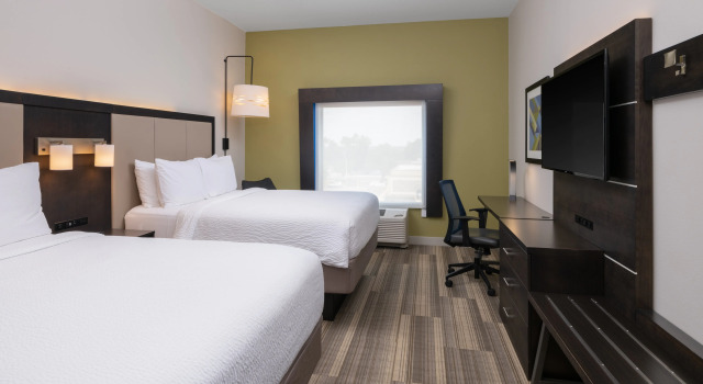 Holiday Inn Express & Suites Lakeland South by IHG