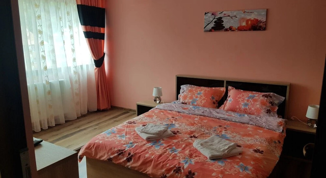 Duplex Alexandra, Забронировать Отель Отели Пьятра-Нямц с парковкой, рядом с Piatra Neamt Cable Car, Парковка