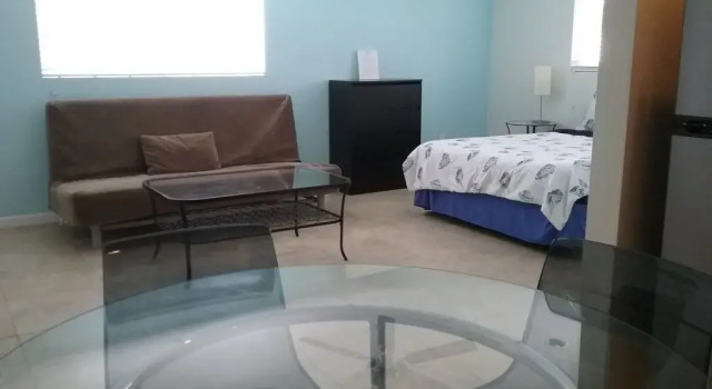 Pied a Plage, Rezerwuj Hotel Hotele w Broward County z parkingiem, Parking