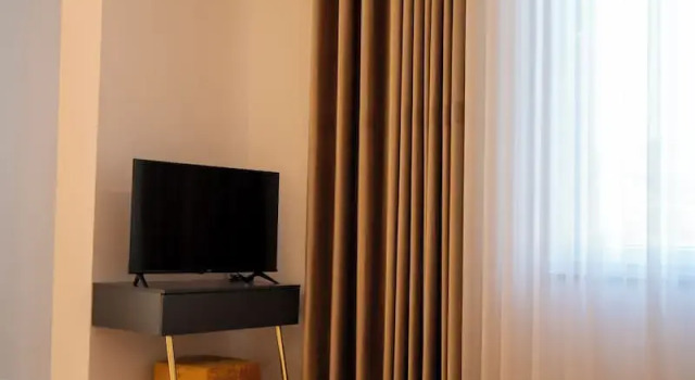 Люкс Leo Hotel
