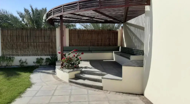 Коттедж с 2 комнатами Asahalah Farm Pool Villas