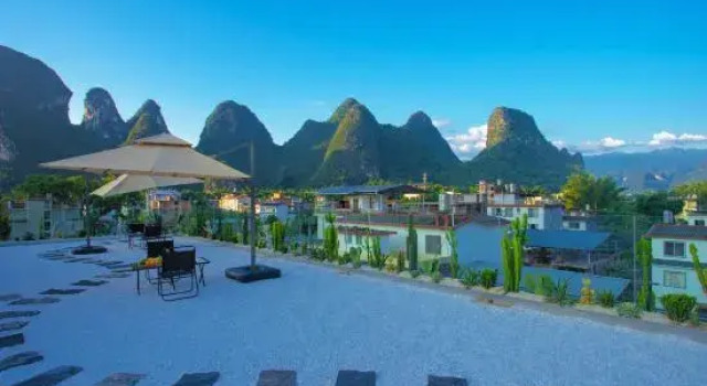 Deng Fu Yan She Homestay Hotel (Xingping Pier 20 Yuan Background Scenic Area Branch)