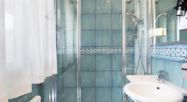 Двухместный номер Deluxe Club House Hotel