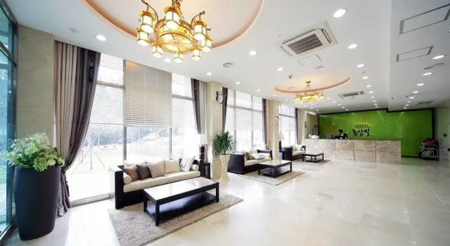 Jinan Red Ginseng Spavill, Buchen Sie Hotel Jinan 